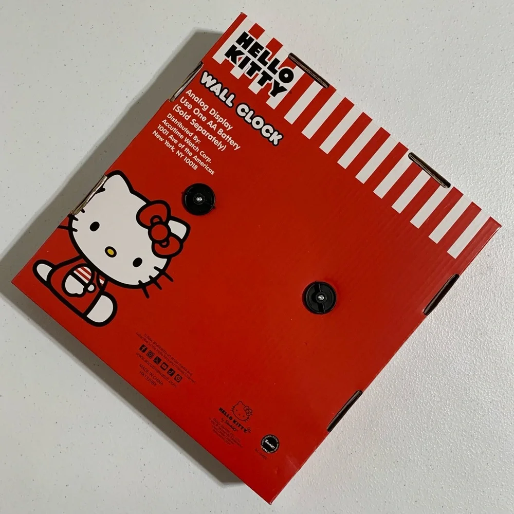 Hello Kitty and Friends by Sanrio Analog Wall Clock-New in Box